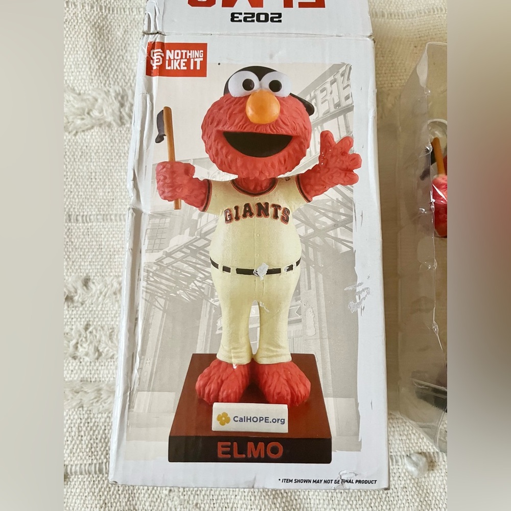 ELMO -SF Giants Sesame Street Elmo Bobblehead 7/30 2023 SGA Bobble San Francisco - Picture 3 of 7